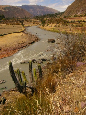 Río Vilcanota en época de secas
